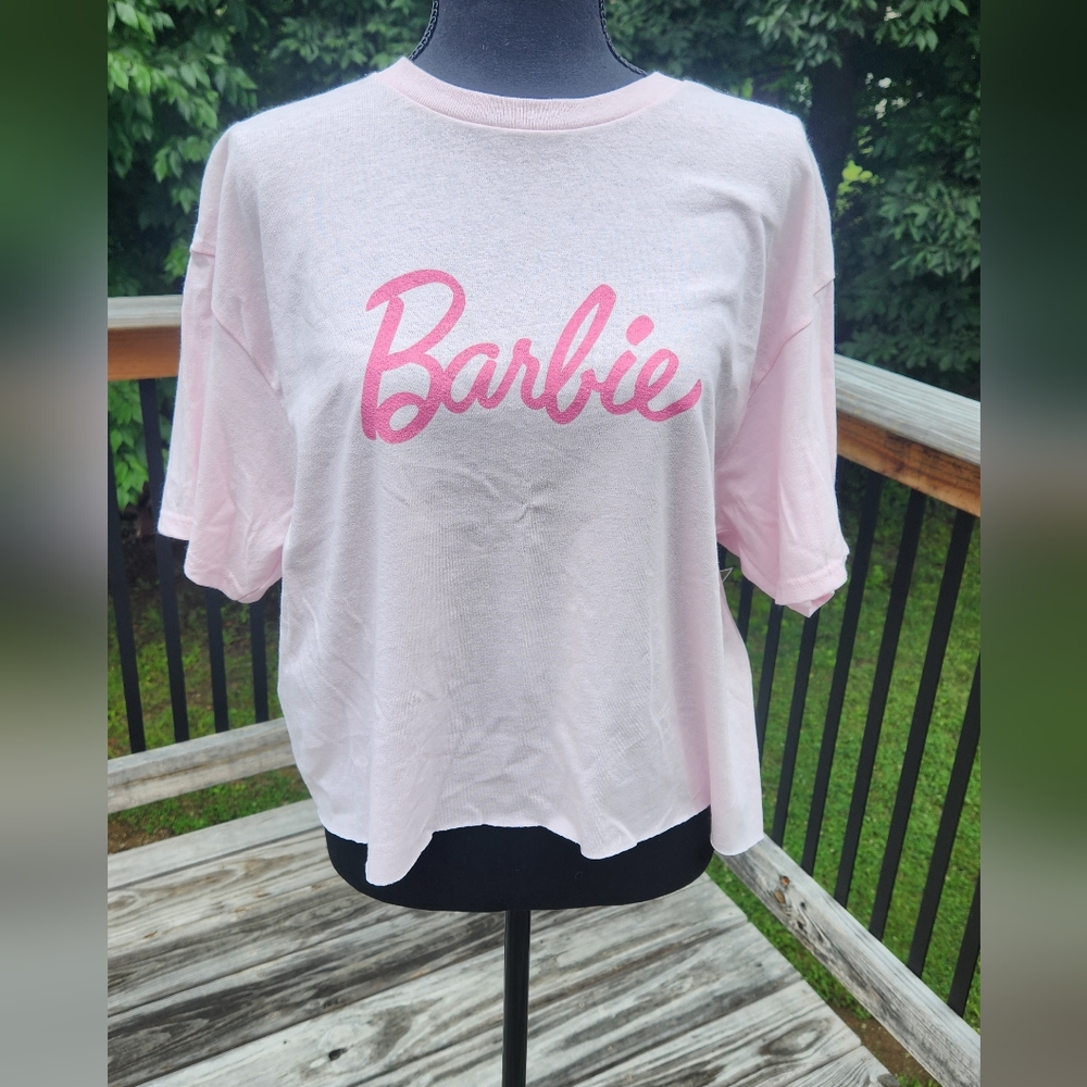 Barbie Light Pink T-shirt Size Medium